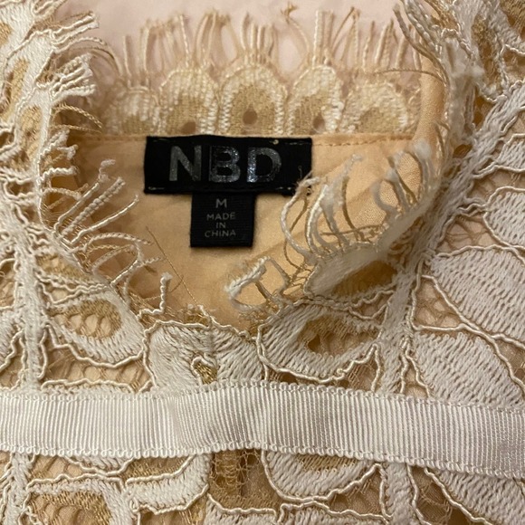 NBD Women Revolve Give It Up Lace Fit & Flare Dress V Neck Cream Beige Medium - Picture 12 of 13